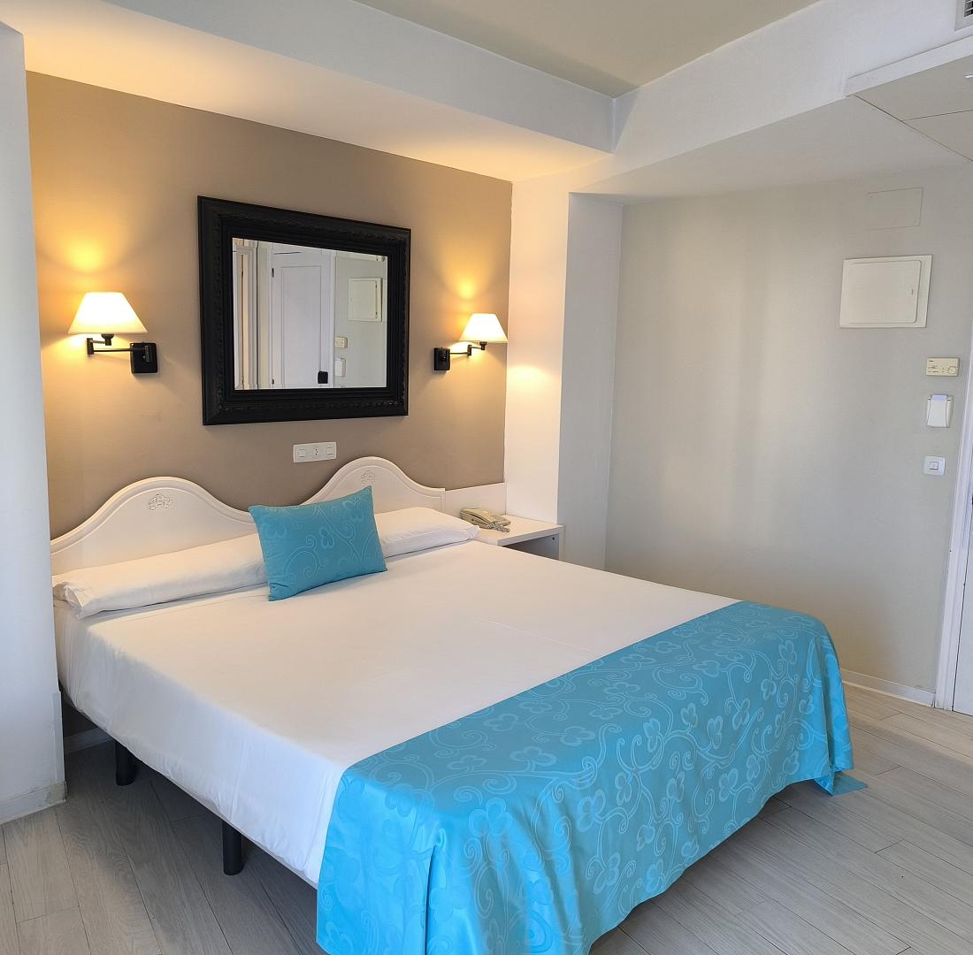 Habitació Bàsica Balcó