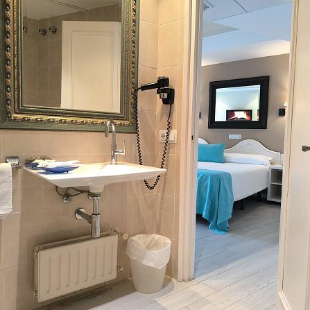 Habitació Bàsica Balcó
